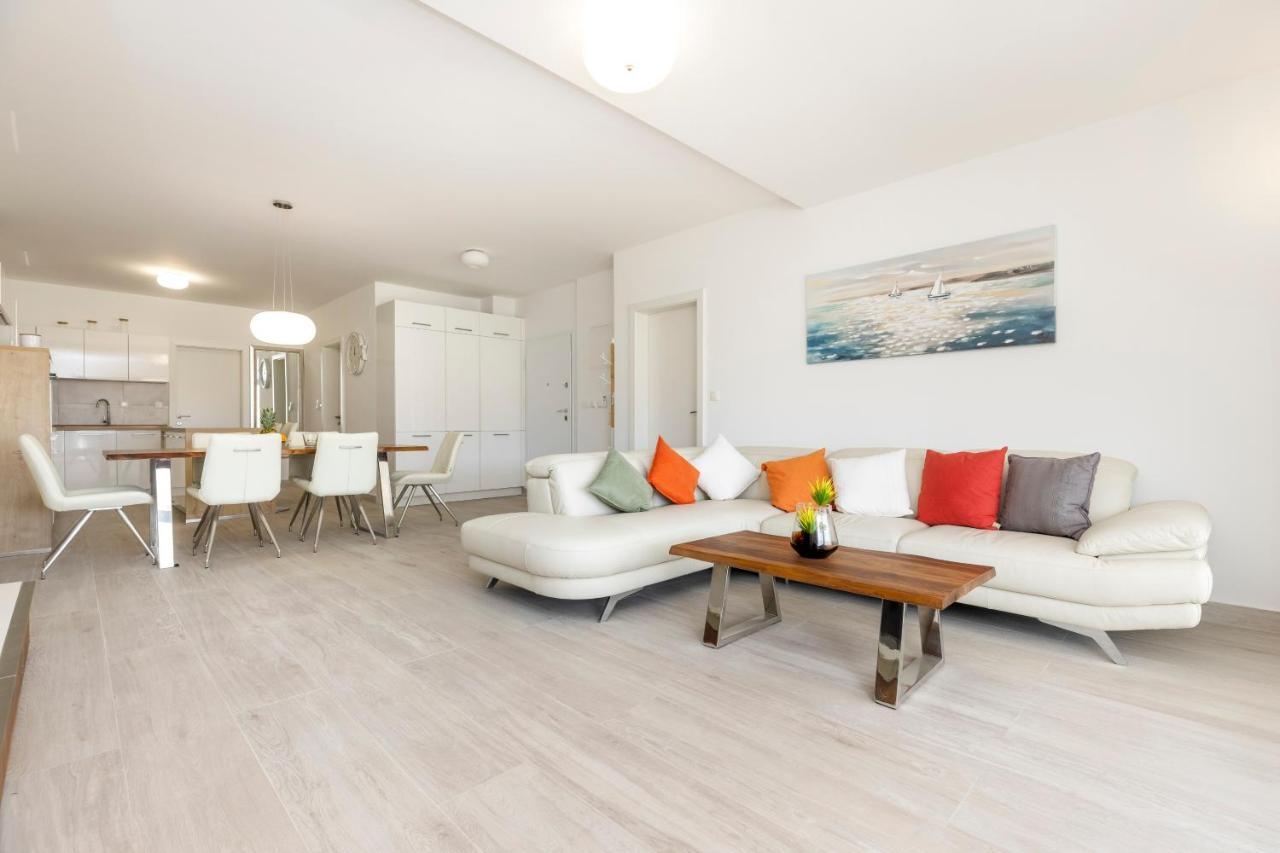 Apartments Tony Mali Lošinj Esterno foto