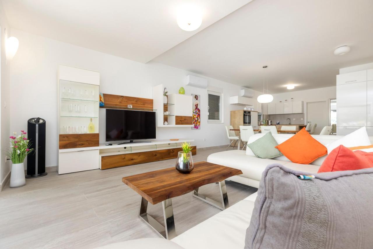 Apartments Tony Mali Lošinj Esterno foto